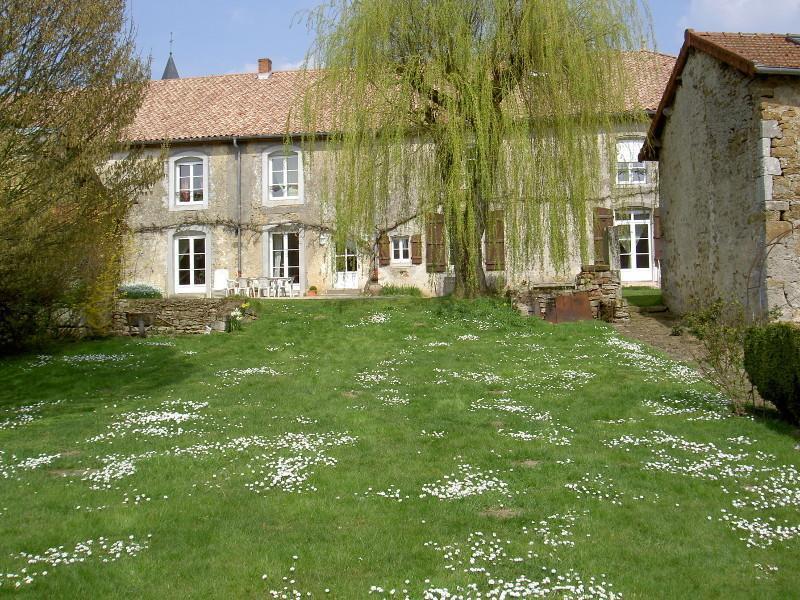 La Maison De Marie-Claire Doncourt-sur-Meuse Exterior photo